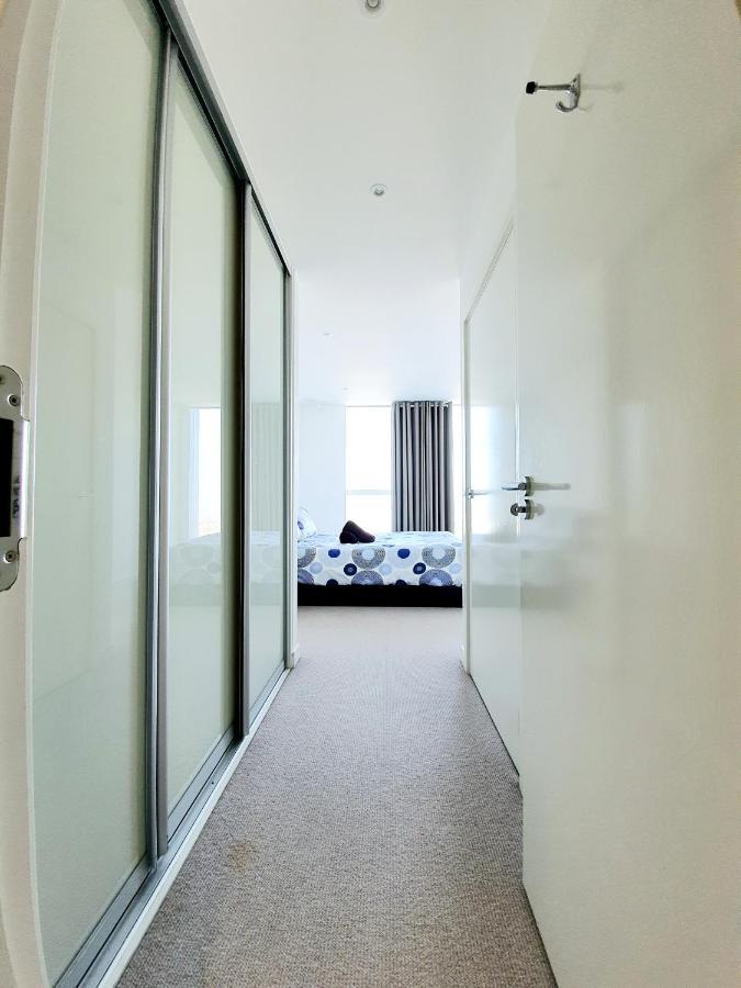 Ultra Modern Room Londra Dış mekan fotoğraf